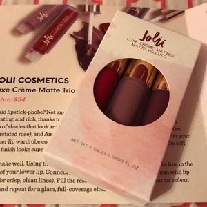 5/$15 💥Jolii Cosmetics Luxe Crème Matte Trio